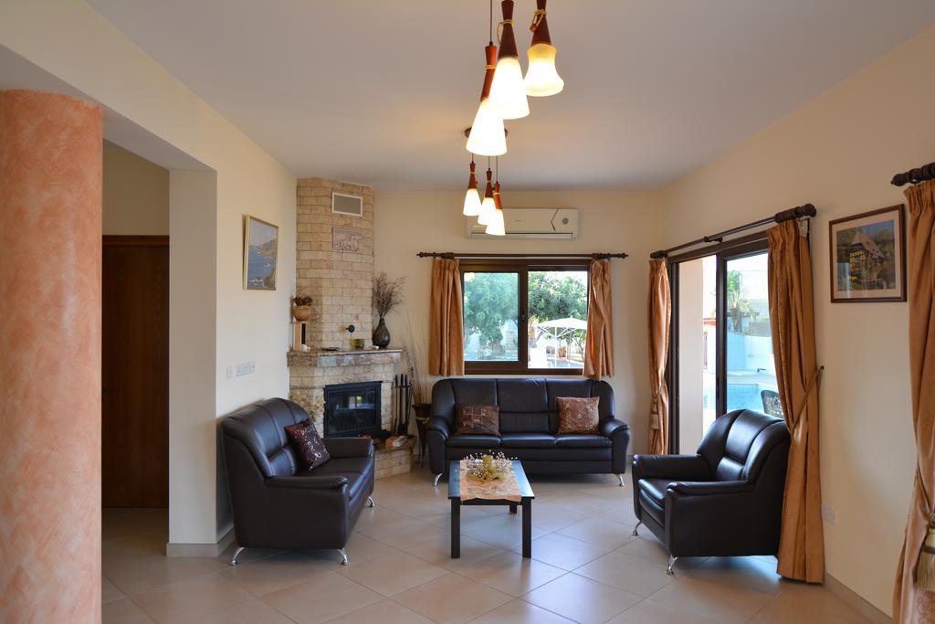 Kalli Villa Помос Стая снимка